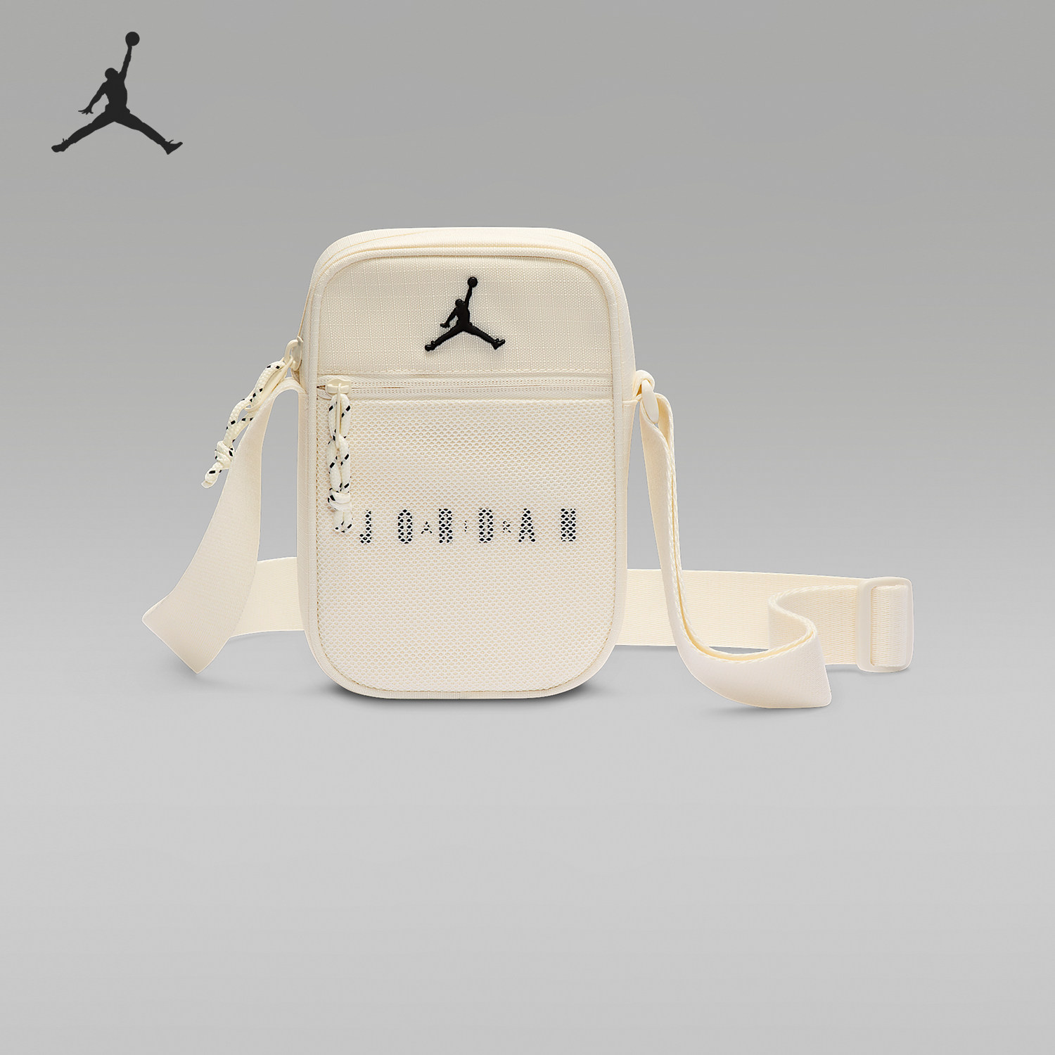 Nike/耐克正品JORDAN黑顶节日包新款男出游斜挎包IR8393-110