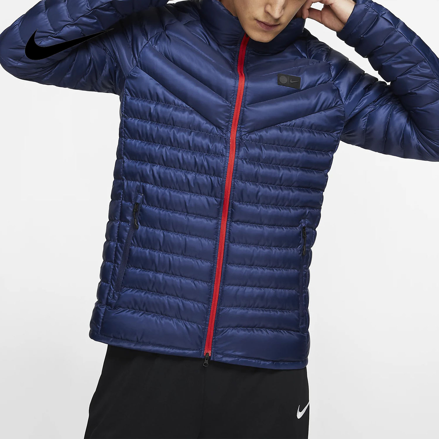 Nike男子足球训练运动休闲羽绒