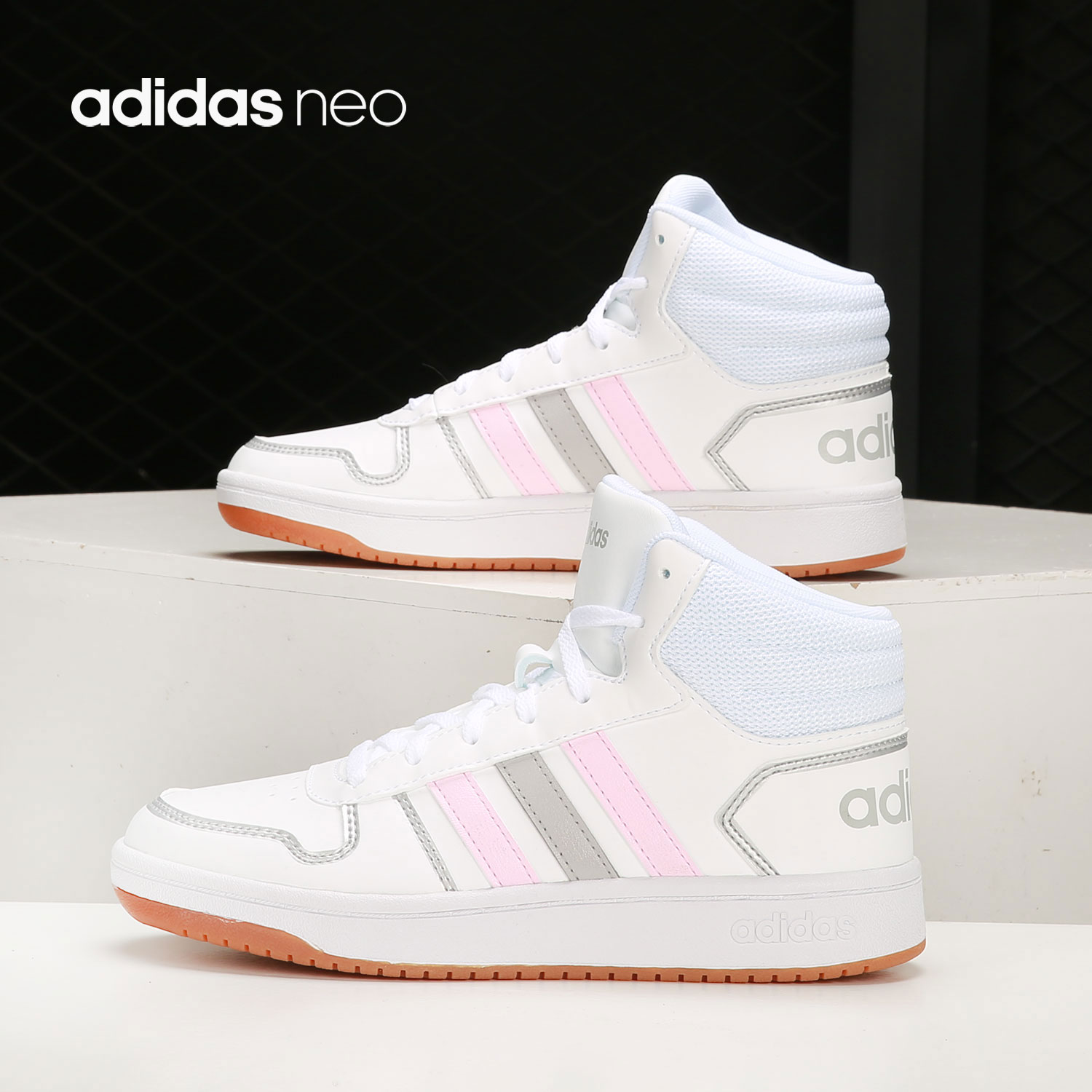 休闲运动鞋Adidas/阿迪达斯