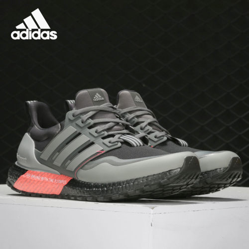 阿迪达斯ultraboost跑步鞋男子