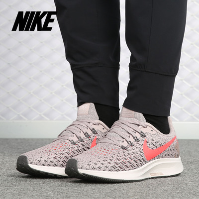 耐克女子运动透气系带跑步鞋