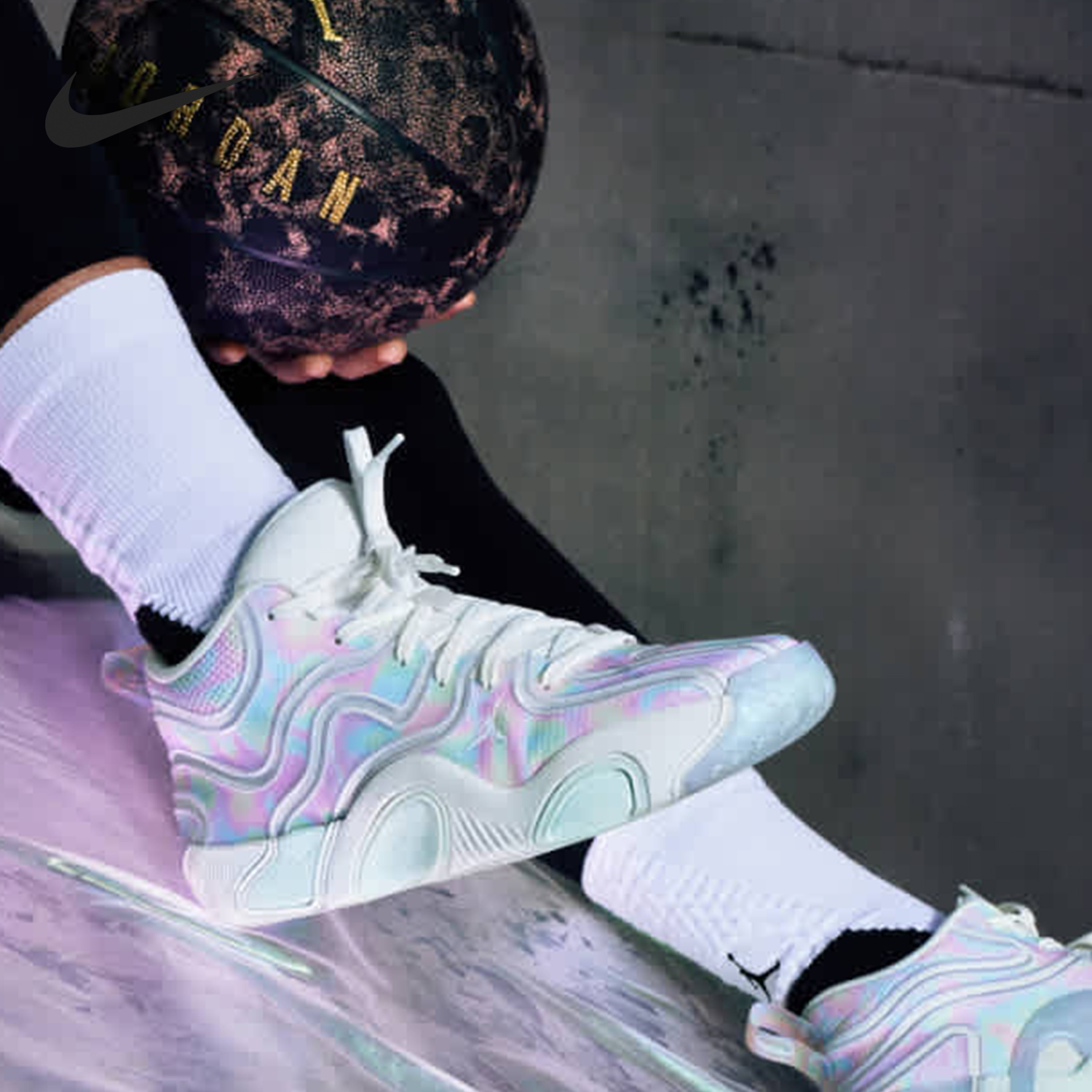 Nike/耐克正品秋冬新款男士耐磨时尚透气篮球鞋HF3087-103