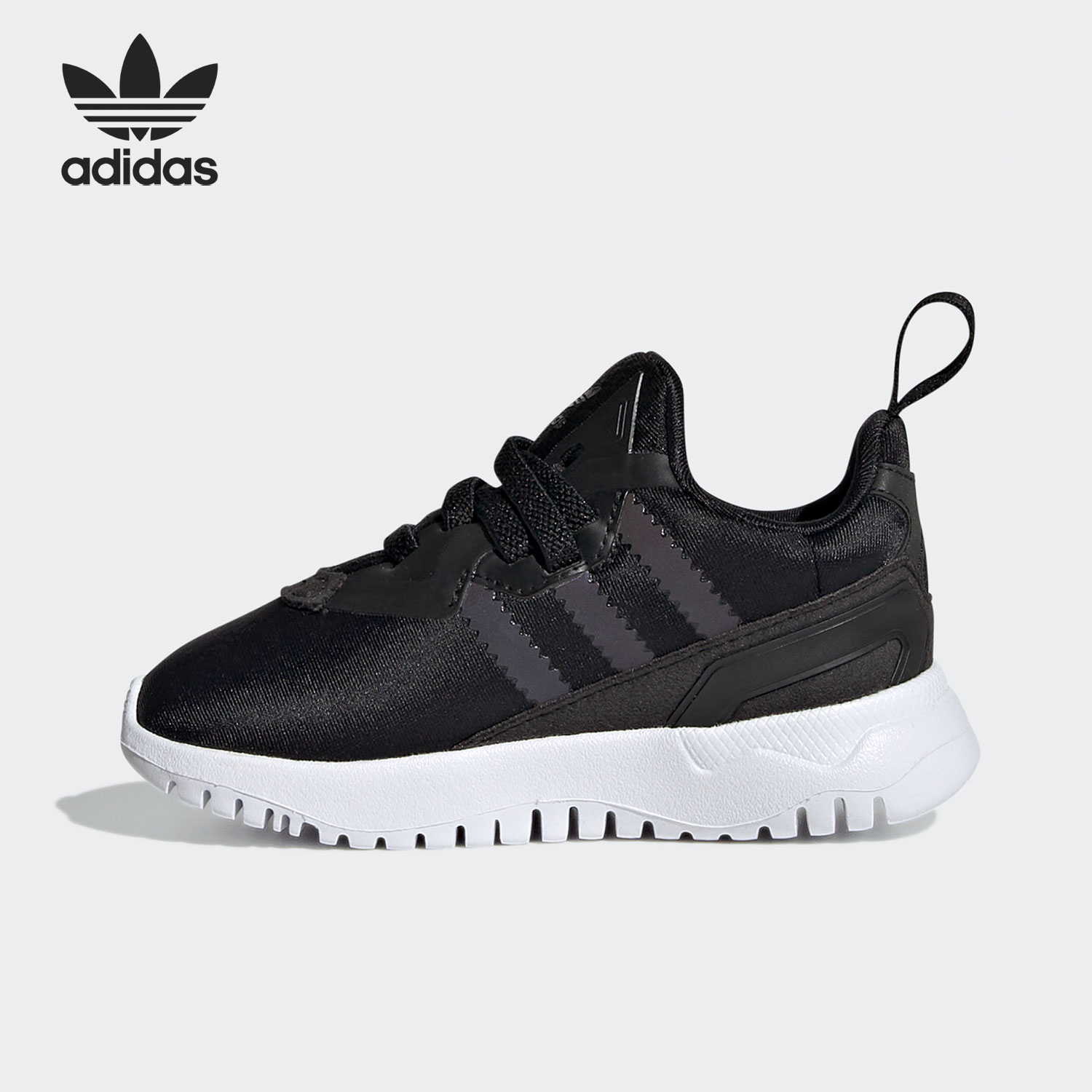 阿迪达斯小童运动鞋低帮