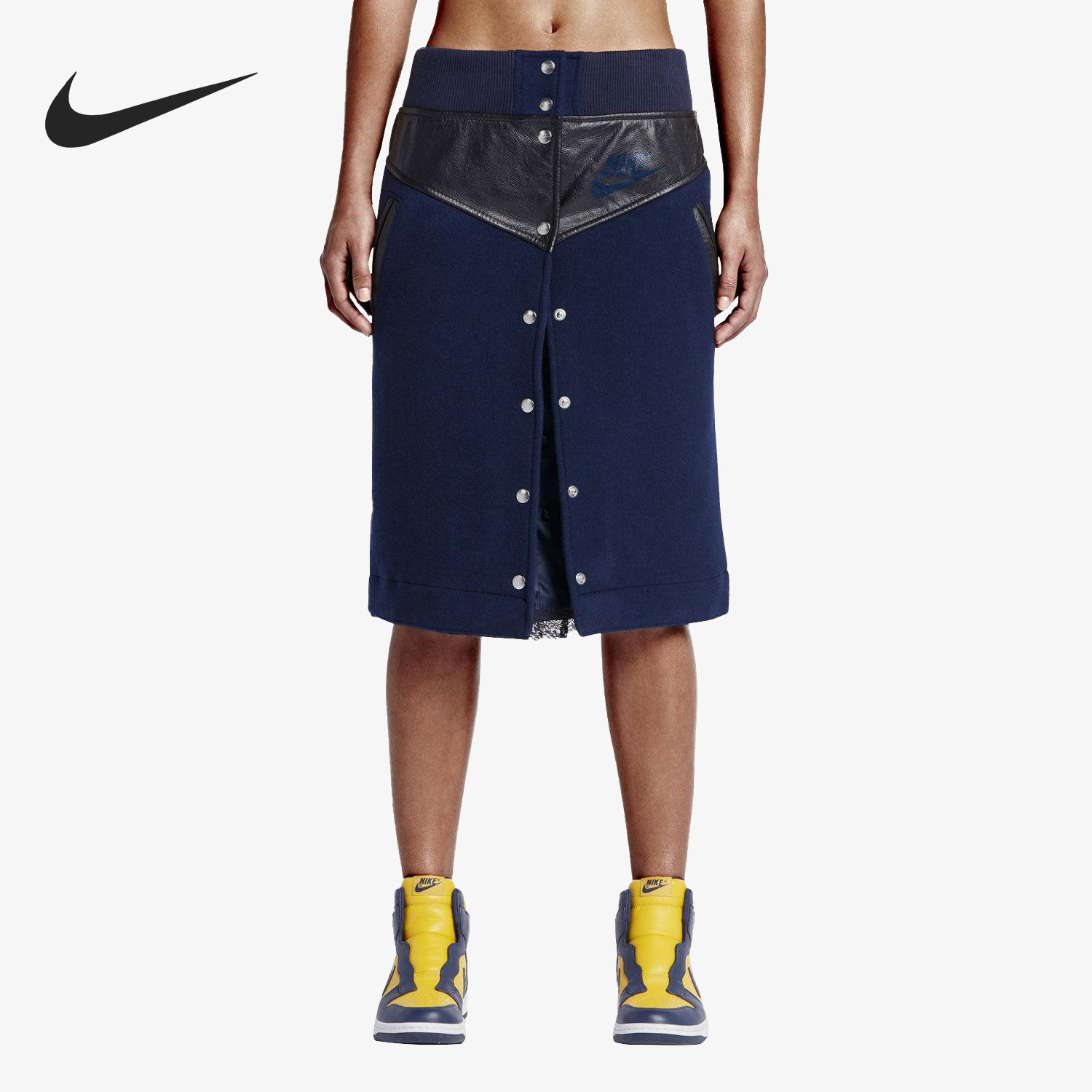 Nike/耐克正品当季新款运动休闲女子系纽扣半身短裙802264-451