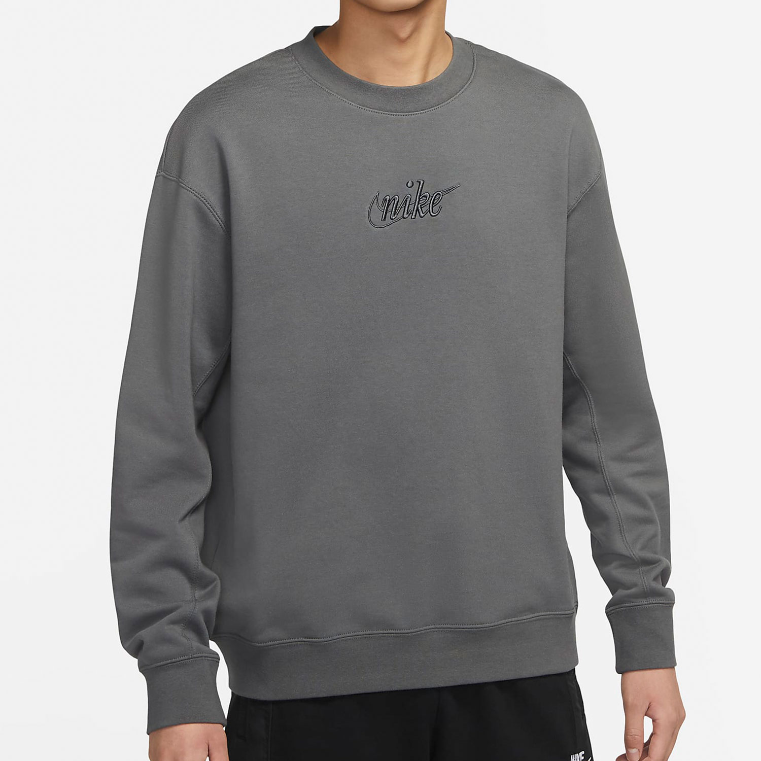 Nike/耐克正品2022春季新款男子长袖圆领套头运动卫衣 DR7836-068