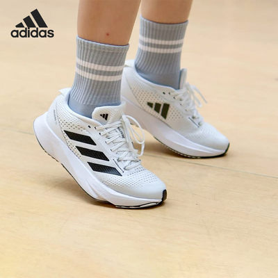 阿迪达斯儿童运动跑步鞋