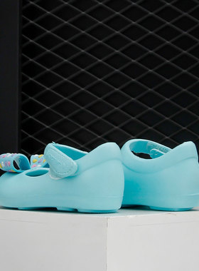 斯凯奇小童正品凉鞋断码特价  86946N-AQMT