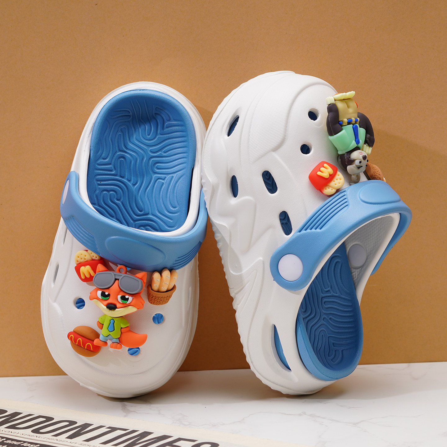 疯狂动物城儿童洞洞鞋夏季新款男童拖鞋防滑软底沙滩鞋男孩凉鞋