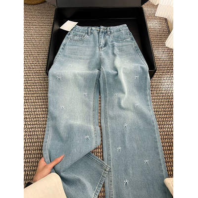 大码浅蓝色刺绣牛仔裤女