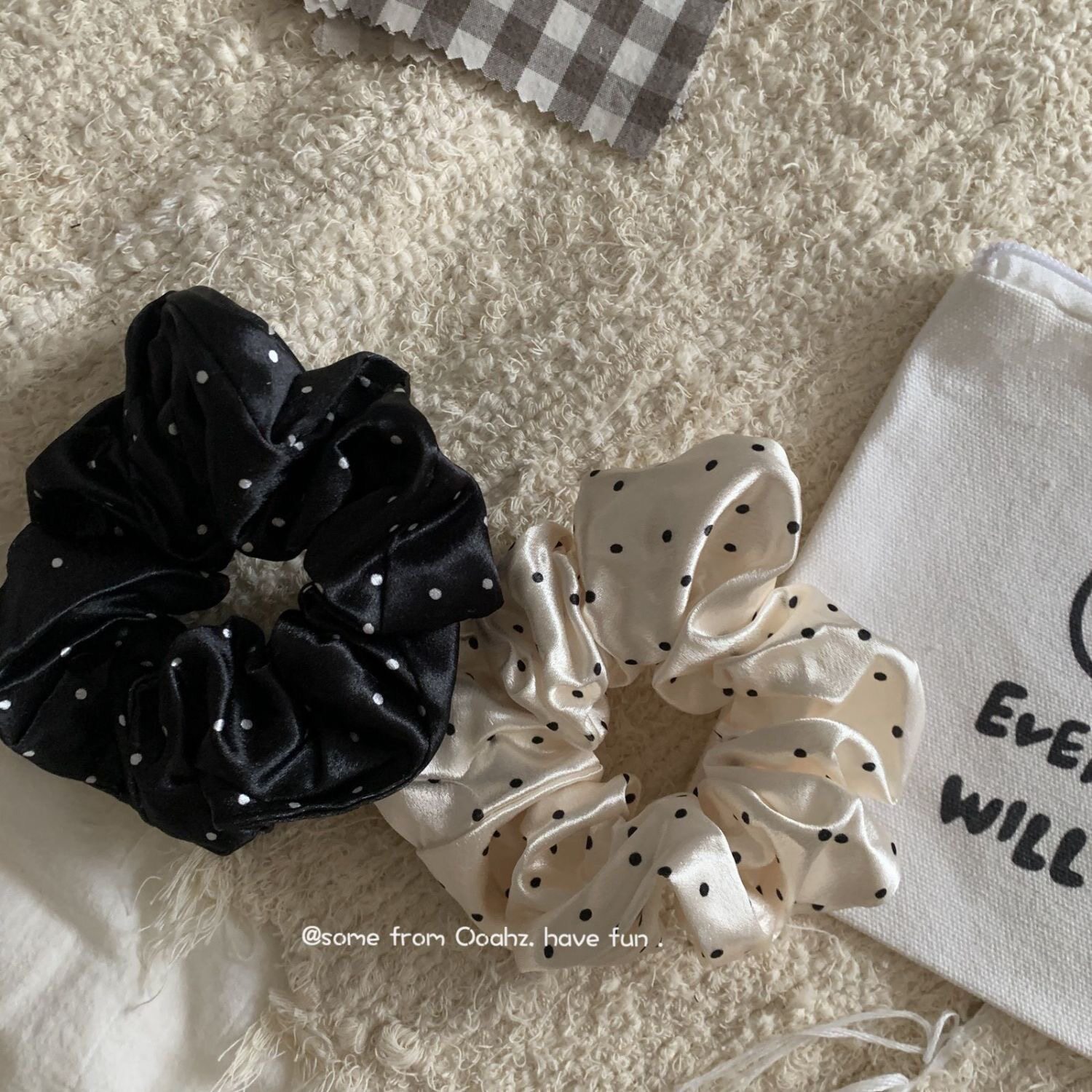 韩系ins法式复古闪钻缎面发圈肠圈褶皱发绳网红大肠圈高级感发饰