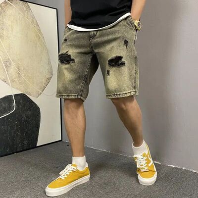 Men's New Button Zipper Pocket Straight Loose Five-point Cas