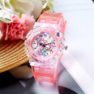 卡通儿童手表可爱史仔石英表透明带发光腕表男女孩电子表礼品