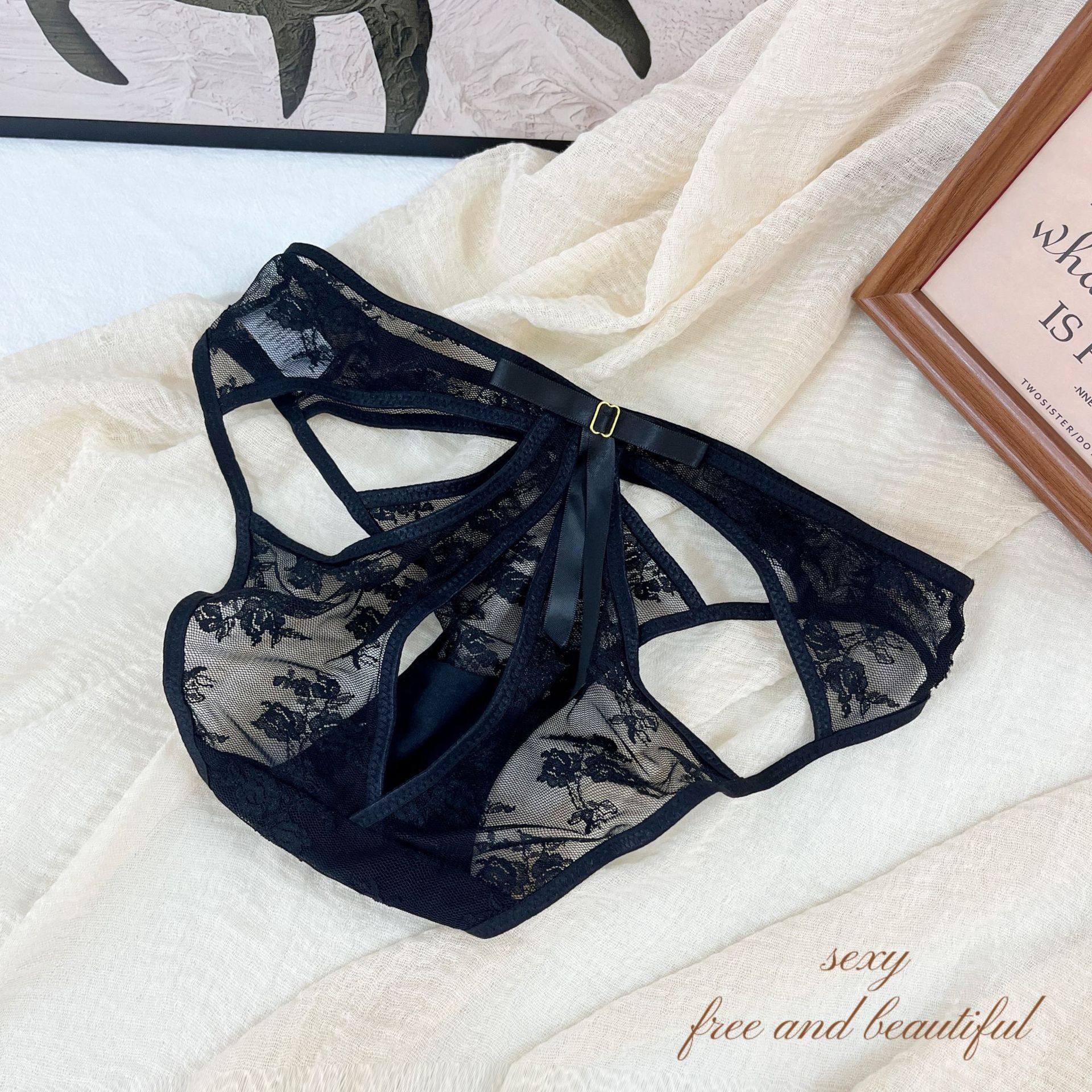 D1-K2525夏季提花透气网纱镂空内裤女蝴蝶结性感后开叉蕾丝三角裤,女士内衣/男士内衣/家居服,女三角裤,淘宝优惠券,粉丝福利购,淘宝优惠卷