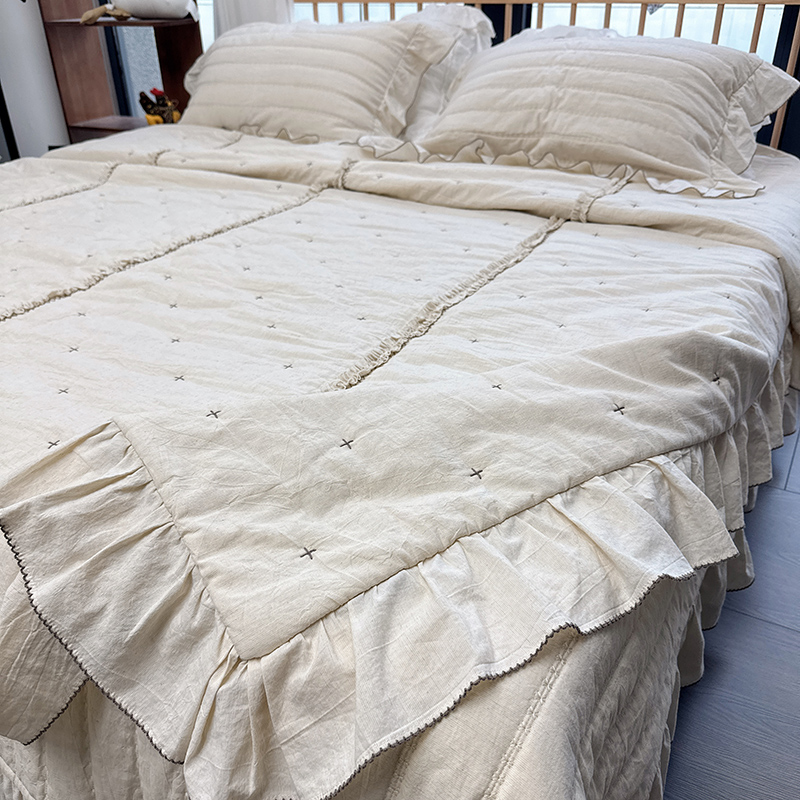 超重工公主风法式刺绣棉麻绗缝床盖四件套多功能被套四季可用防滑