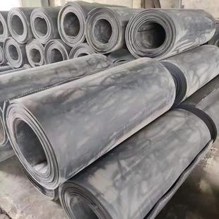 现货工厂钢丝绳输送带钢丝绳芯输送带耐磨防水铺地模具橡胶垫