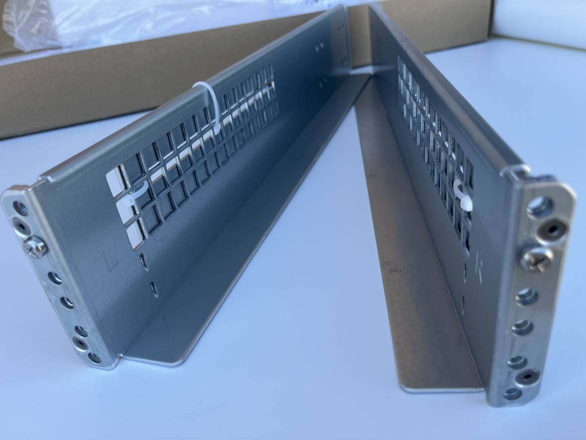 服务器1u 2u 3u 4u通用导轨滑道机柜滑道万用导轨