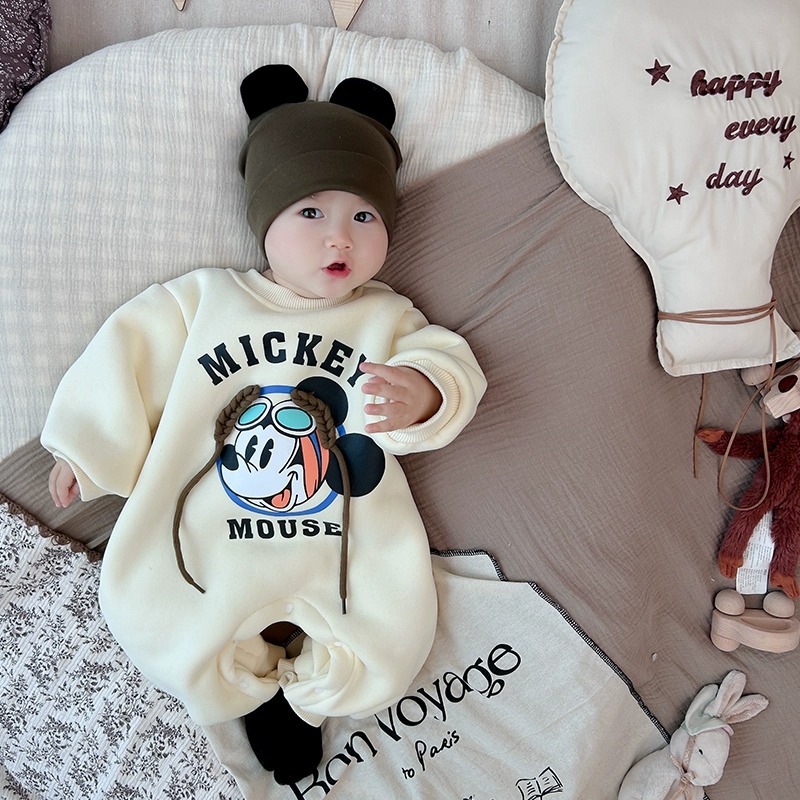 巴拉妮琪官方旗舰店婴儿衣秋季连体爬服小孩男孩宝宝秋装外出卫衣