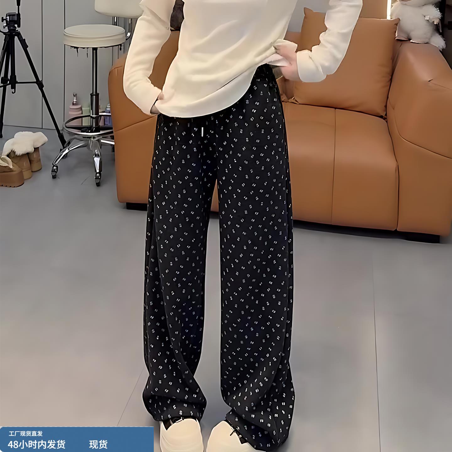 黑色碎花休闲裤子女2025新款秋冬季加绒加厚独特超好看松弛感卫裤