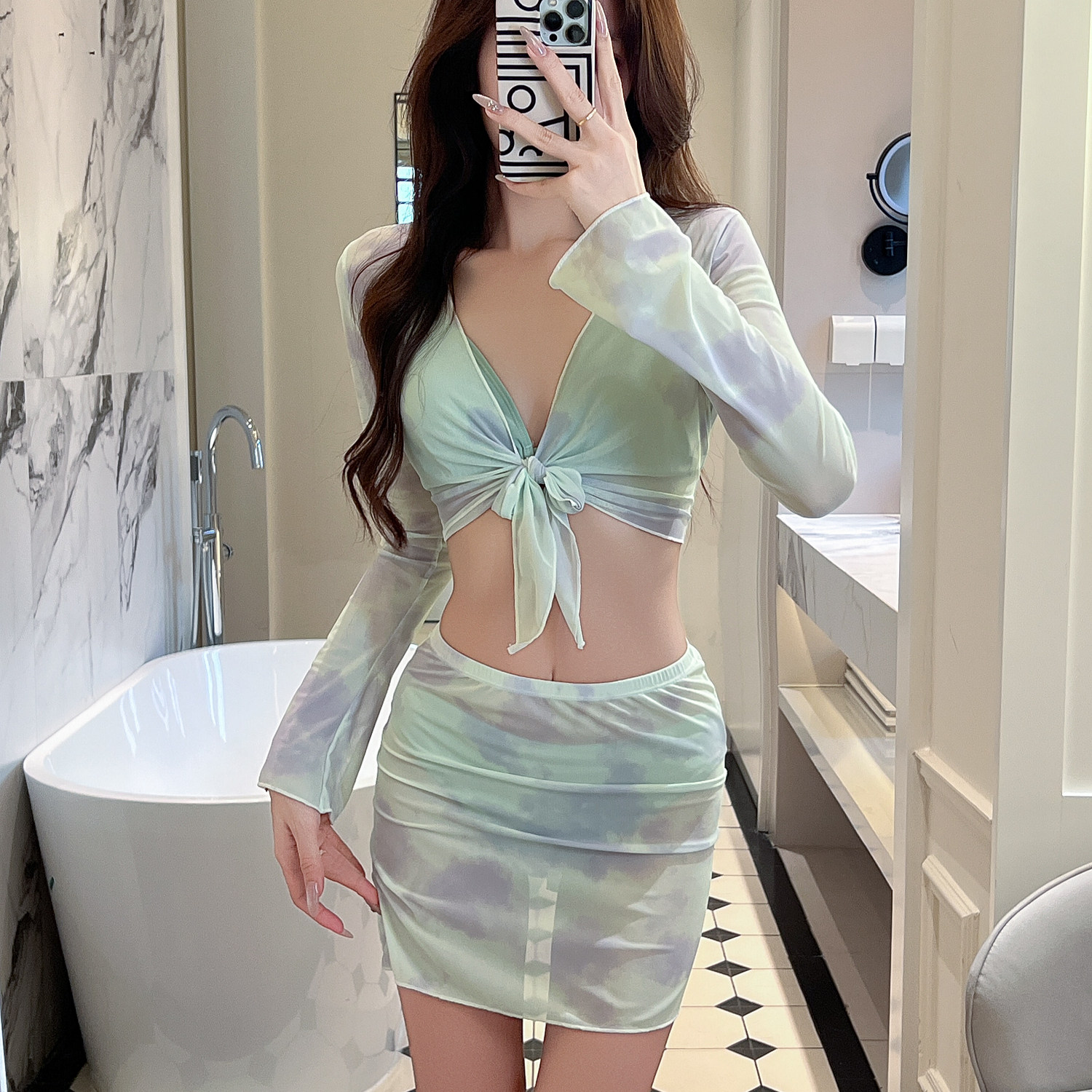 泳衣女比基尼2026新款显瘦保守四件套性感分体度假泡温泉长袖罩衫