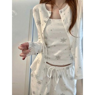 大码 新款 舒适家居服三件套可外穿 女秋季 ins休闲宅家雪花睡衣套装