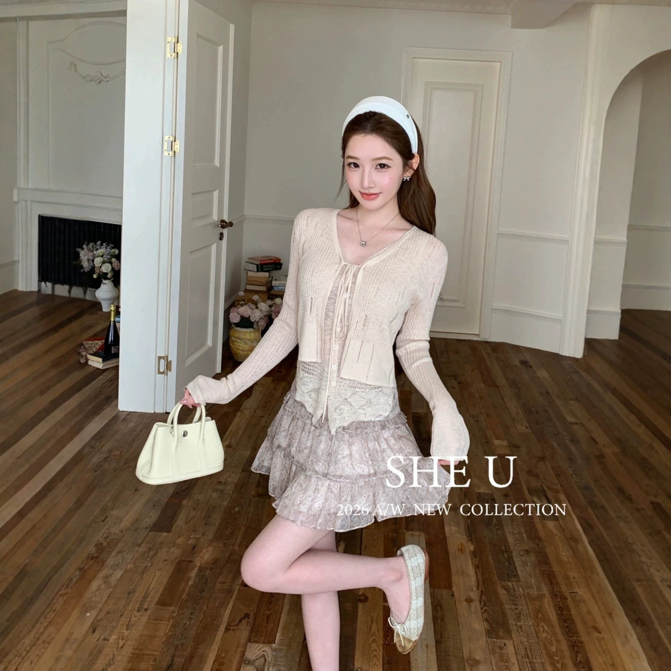 SHE U 少女韩系纯欲风V领假两件针织衫2026早秋新款约会显瘦上衣
