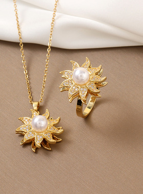 项链女网红爱心锆石花朵小众轻奢新款设计感吊坠气质套装钛钢项链