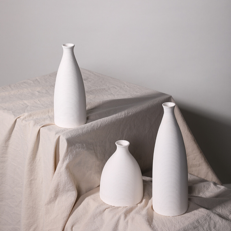 北欧韩风陶瓷干花白色花瓶插花客厅餐桌家居软装饰品摆件