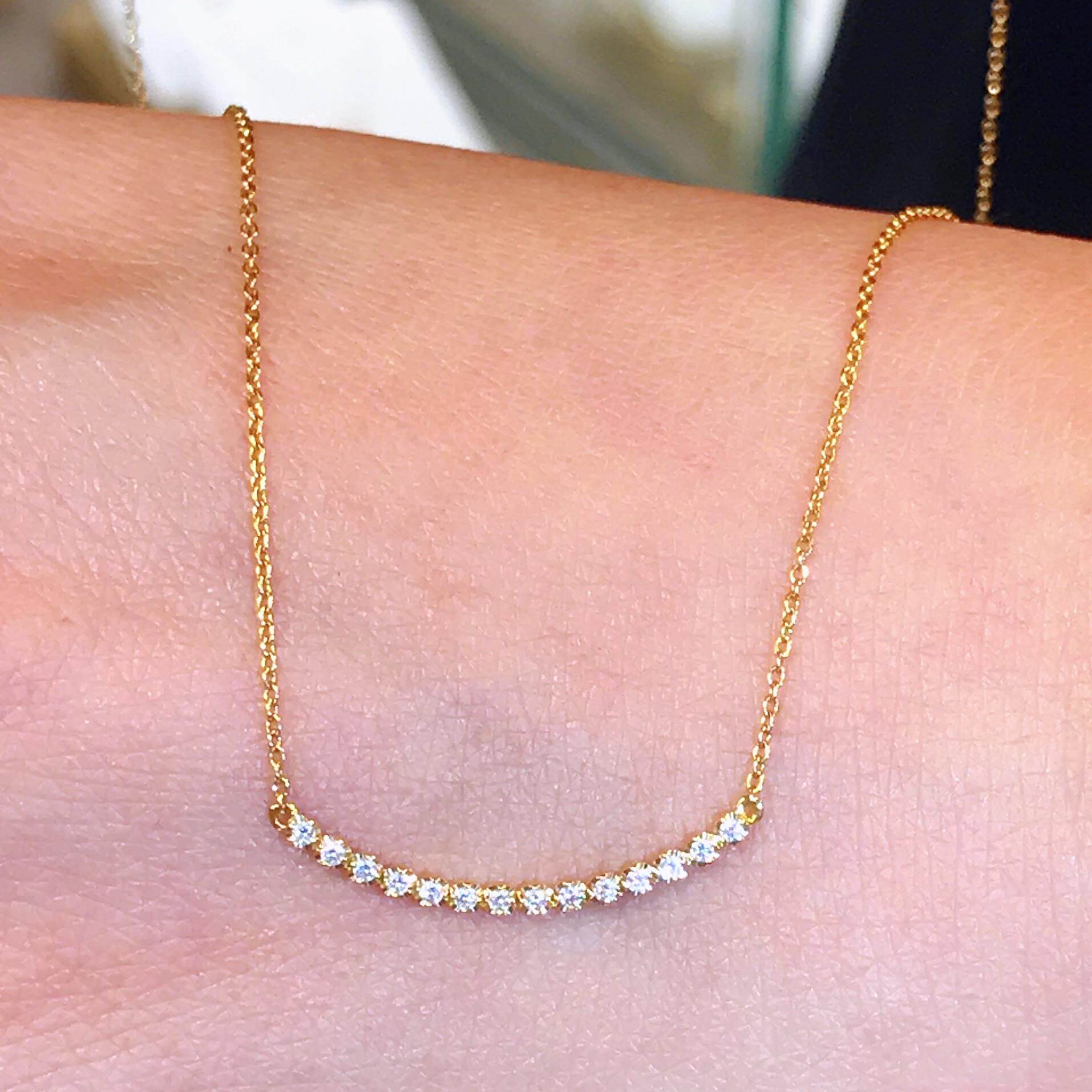 日本代购直邮 超闪18k黄金钻石项链微笑笑脸女锁骨链 ahkah风送礼