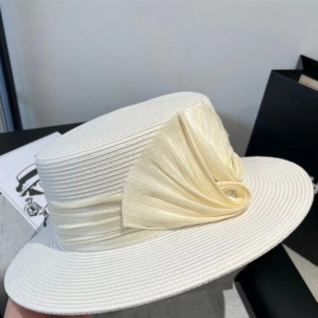 春夏新款时尚高品质透气舒适洋气出游遮阳防晒平顶帽草帽女帽