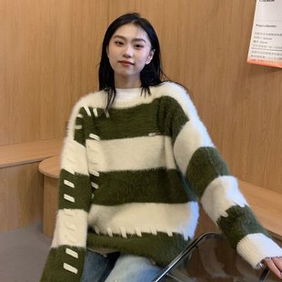 上衣学生 慵懒风条纹毛衣女秋冬季 新款 韩版 宽松设计感毛茸茸针织衫