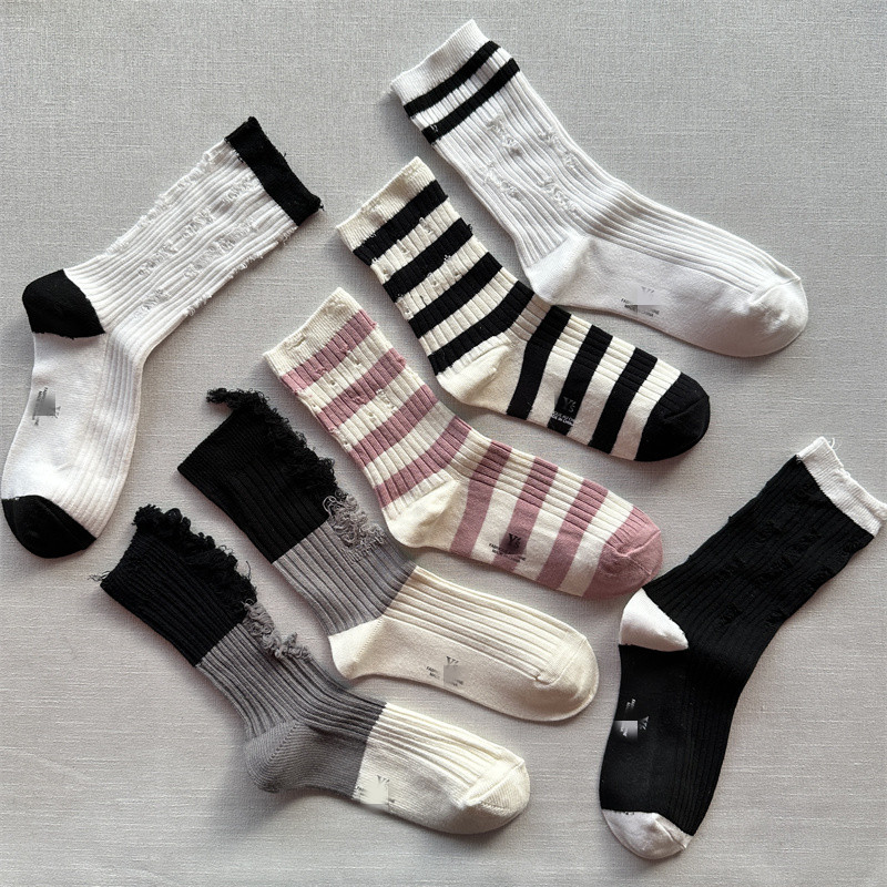 满3双可拍，单拍不fa，日单外贸袜子女 文艺甜美时尚破洞袜潮女袜