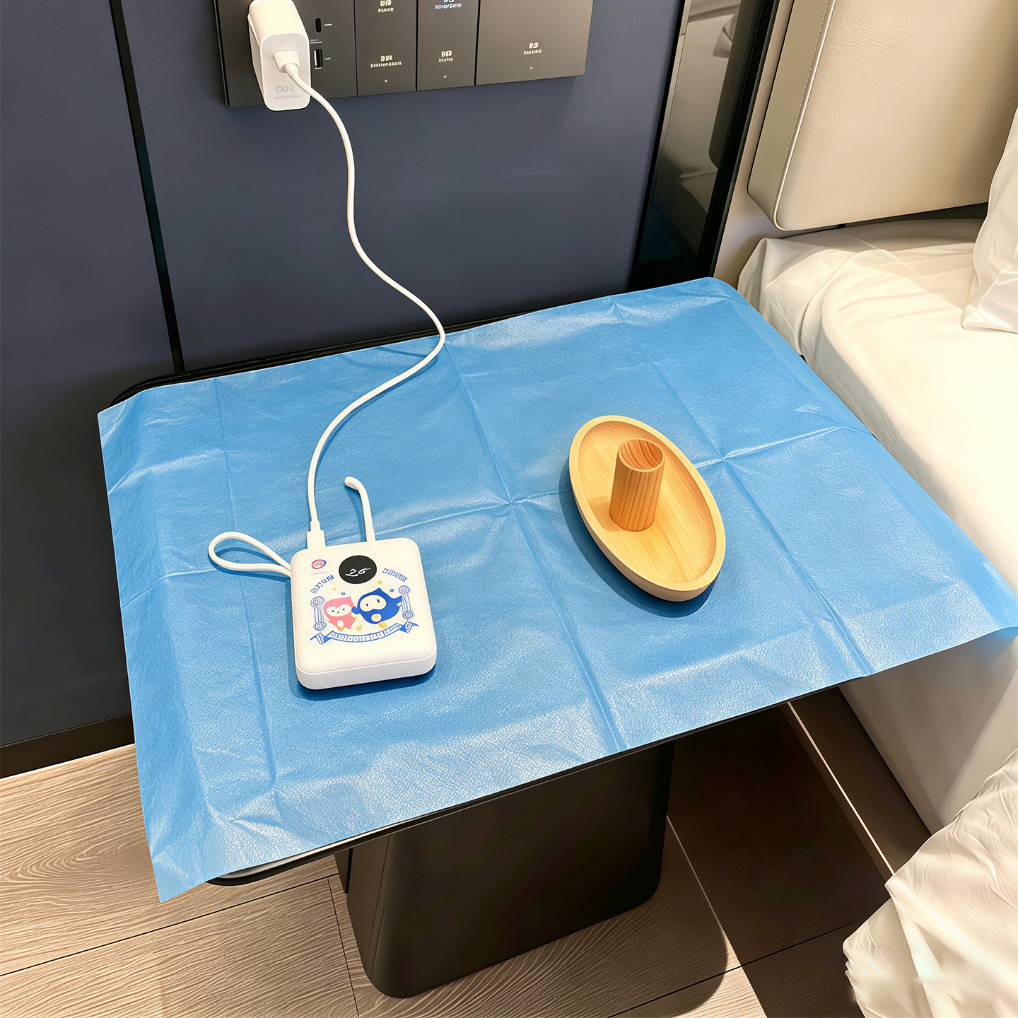 酒店隔脏膜床头柜沙发桌面一次性隔脏垫出差旅行可携式好物独立包