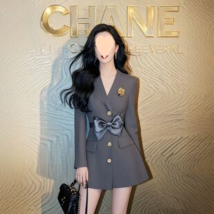 裙子2025新款今年流行小个子气质御姐法式灰色西装连衣裙