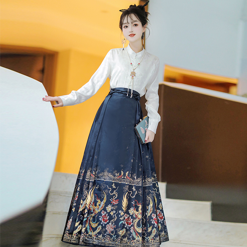 明制仿妆花马面裙套装汉服女