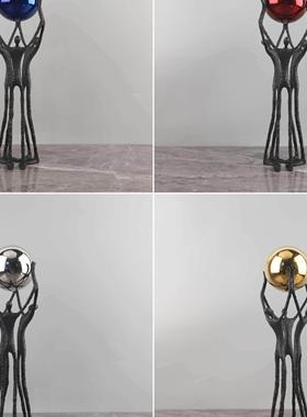 欧式轻奢金属举球人物雕塑桌面摆件客厅卧室玄关电视柜家居装饰品