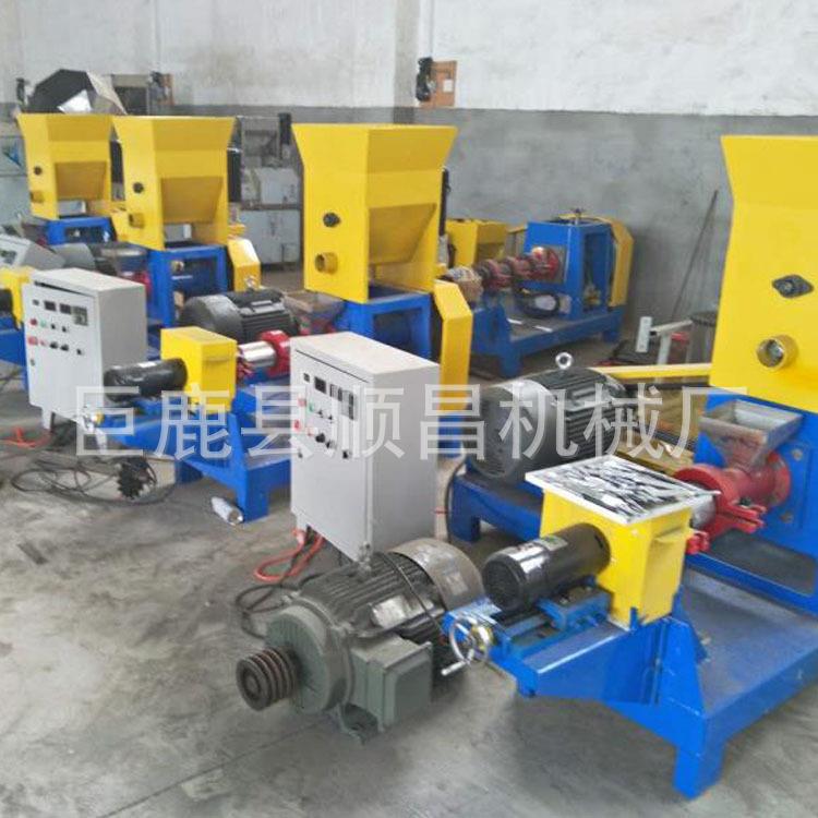 大型宠物膨化机新型狗粮饲料膨化机大型饲料设备生产厂家