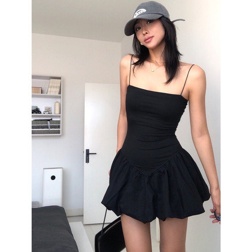 【WGWE】芭蕾少女风 修身收腰下摆拼接云朵蓬蓬吊带裙连衣裙