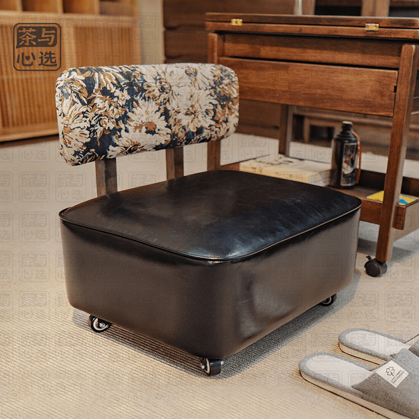 小凳子万向轮板凳可移动矮凳