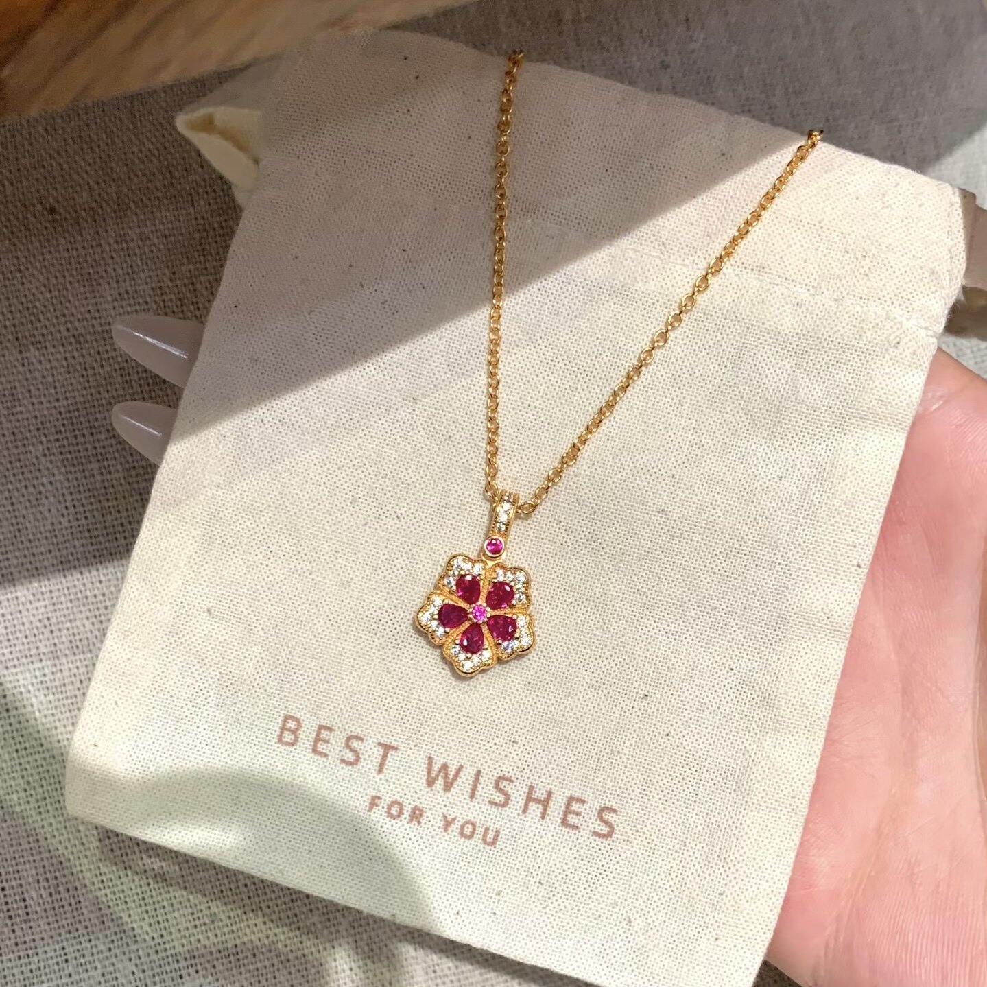 金店同款新中式金色红宝牡丹花吊坠项链轻奢小众高级感花朵锁骨链