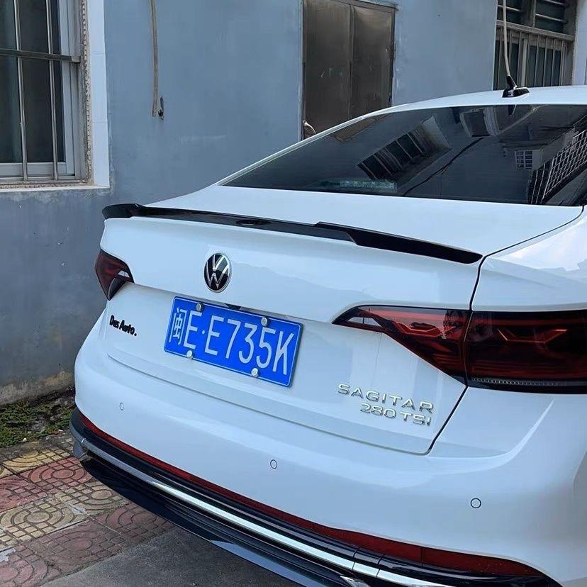 适用于19-25款新速腾尾翼改装专用定风翼免打孔碳纤纹GLI