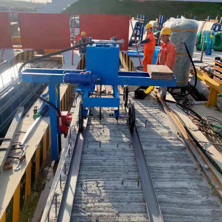 新型自动行走凿毛机 单边梁凿毛机 空心板凿毛机