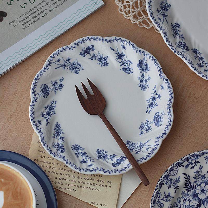 胡桃集市法式覆古花边陶瓷早餐盘甜品盘水果盘青花沙拉盘椭圆鱼盘