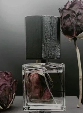 Unum尤娜姆香水意大利Scusami圣遗之骸Basilica di Assisi试香