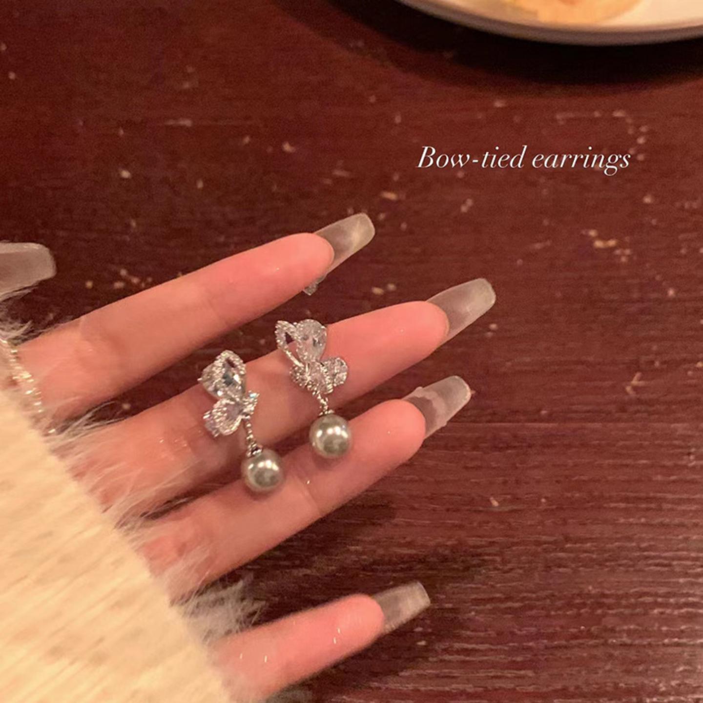 925银针蝴蝶灰色珍珠耳环女小众