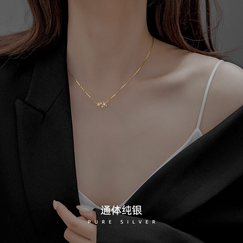 高级感S925银日韩花朵锆石项链女