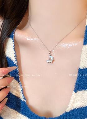 轻奢小众设计感梦幻蓝色月亮吊坠