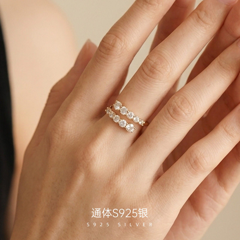 高级感S925纯银镀14K金排钻交错