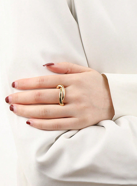 日系风简约设计感双环戒指