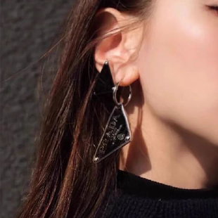 欧美时尚字母三角形项链女高级感耳环嘻哈个性卫衣链配饰