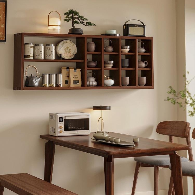 实木博古架墙面壁挂式置物架中式茶室氛围布置茶杯装饰墙上多宝阁
